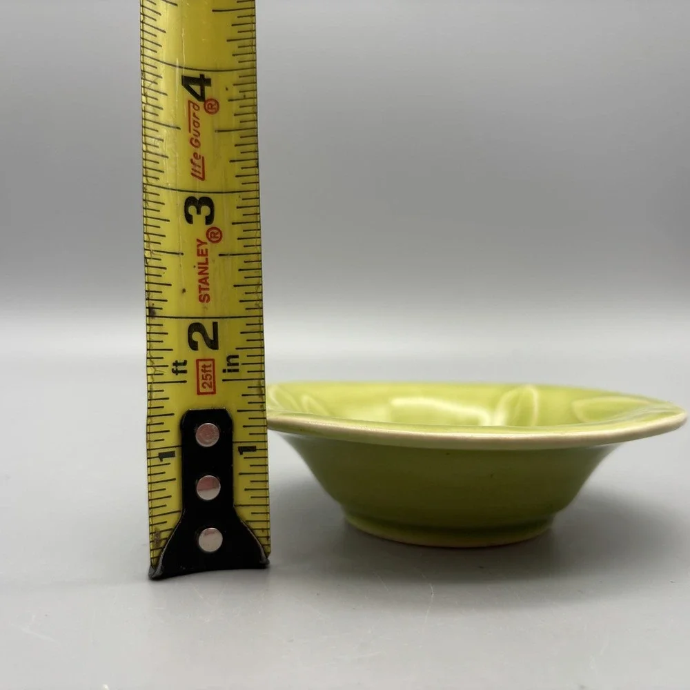 Williams Sonoma Leaf Trinket Condiment Nut Candy Dish 4.25